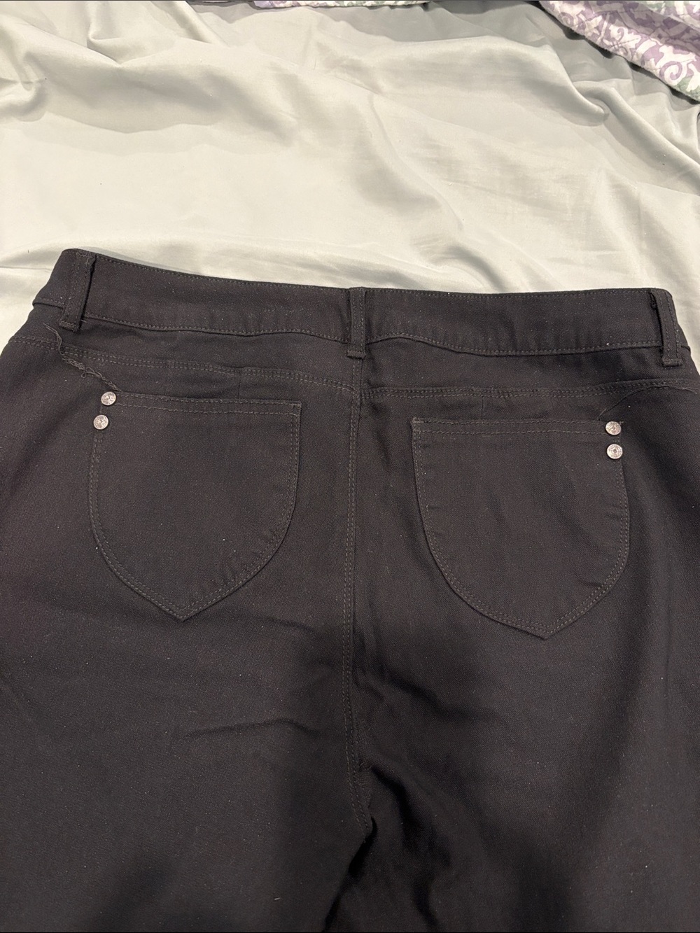 🎈5 for $15 Saint James Black Flat-Front Women's Shorts size 14 - Picture 3 of 5
